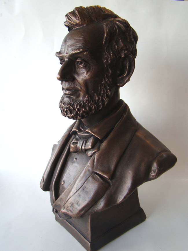 A fine vintage bust of Abraham Lincoln.
